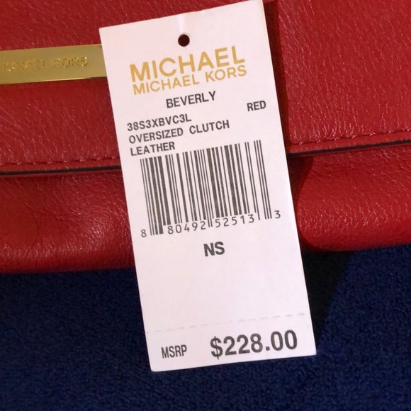 Red leather Michael Kors purse - Picture 8 of 8